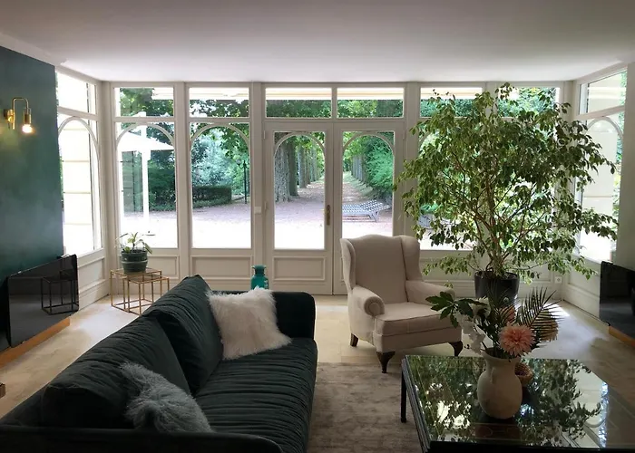 La Souveraine Casa de Férias