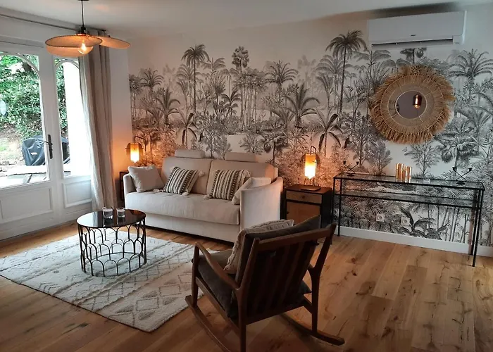 La Souveraine Casa de Férias Saint-Genis-Laval